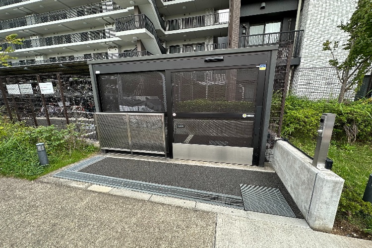 グランセンス吉川美南パークサイドコート・セントラルレジデンスの自転車置場